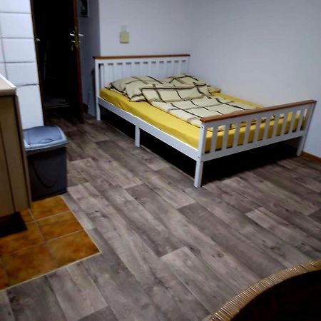 באד אויינהאוזן Ferien- Oder Monteurwohnung Stadtnah! מראה חיצוני תמונה